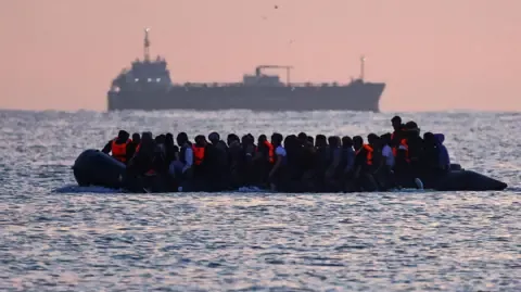 Premier Migrant Returned to France Under Fresh Reciprocal Agreement