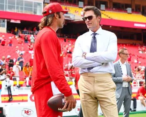 The seven-time Super Bowl champion draws social media outrage after showing up in Raiders coaching booth